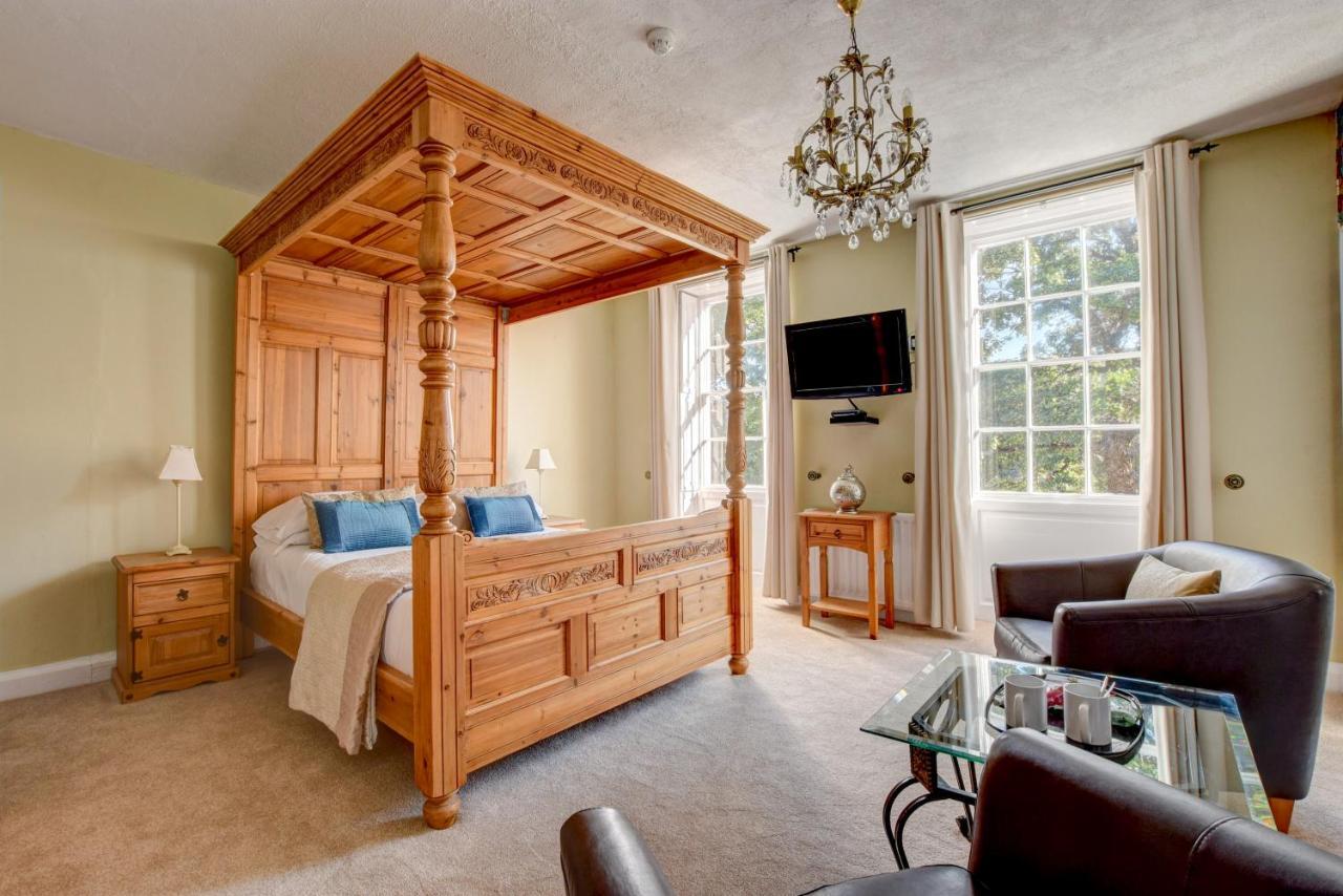 White Linen Whitby, Room Only Екстер'єр фото
