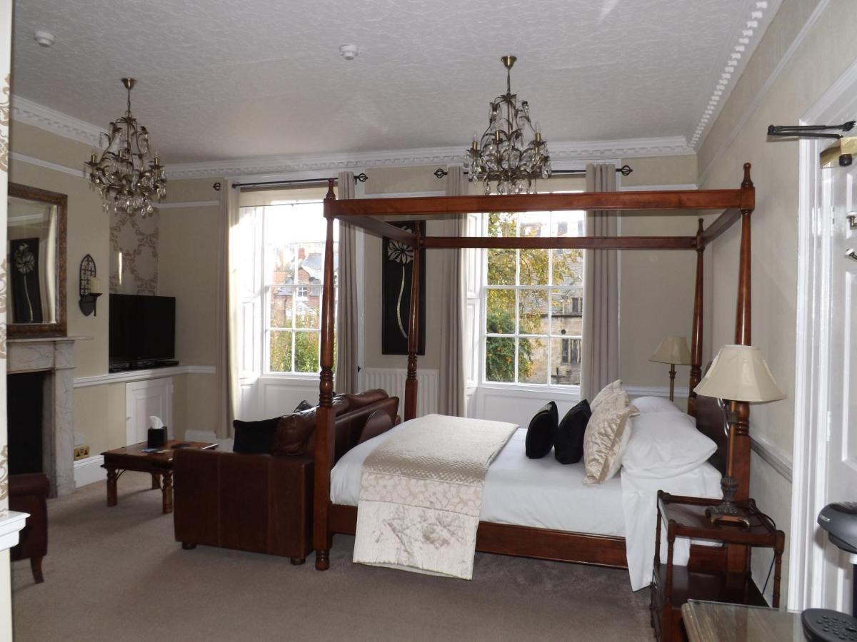 White Linen Whitby, Room Only Екстер'єр фото